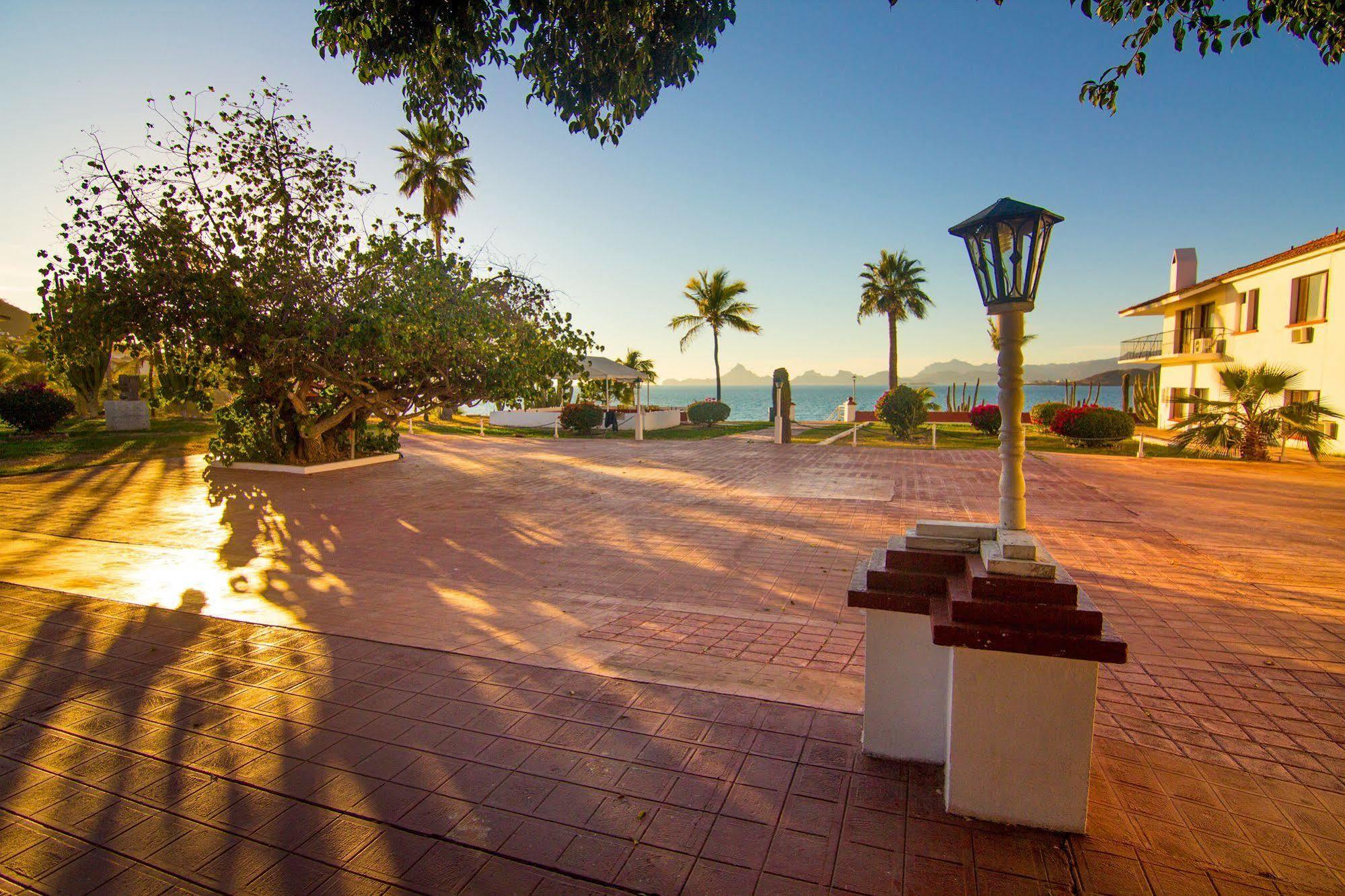 Hotel Playa De Cortes Guaymas Kültér fotó